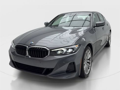 Used 2024 BMW 330i Sedan RWD image 4