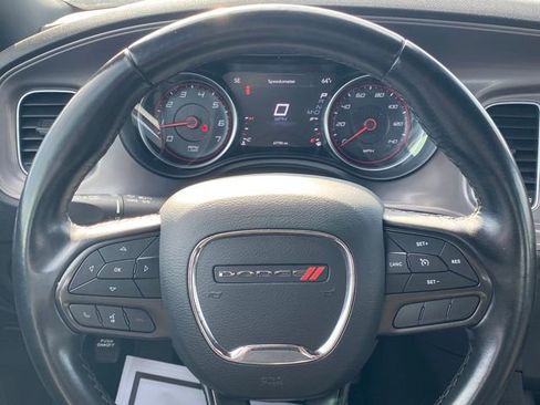 Used 2023 Dodge Charger GT image 9