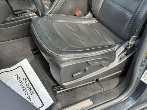 Used 2021 GMC Canyon Denali RWD image 13