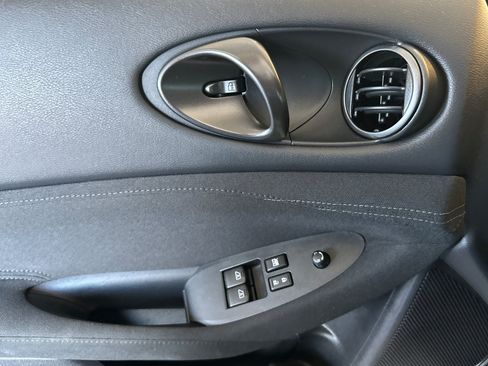 Used 2025 Nissan Z Sport w/ Floor Mat Package RWD image 11