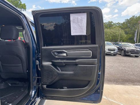 Used 2019 RAM 1500 Big Horn AWD/4WD image 13