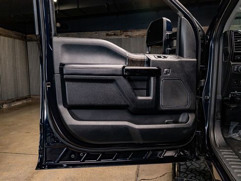 Used 2021 Ford F250 Lariat w/ Lariat Ultimate Package image 30