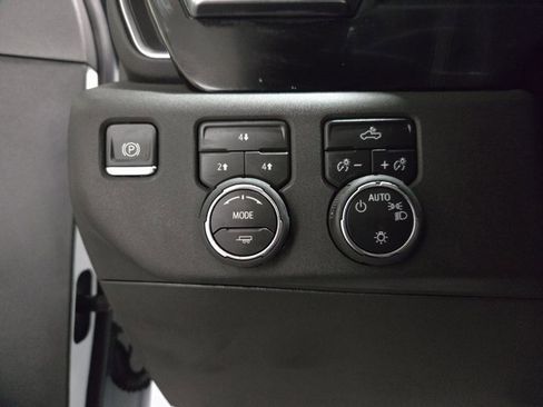 New 2026 Chevrolet Silverado 3500 LT image 21