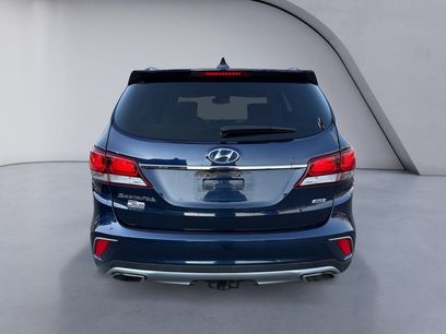 Used 2018 Hyundai Santa Fe SE