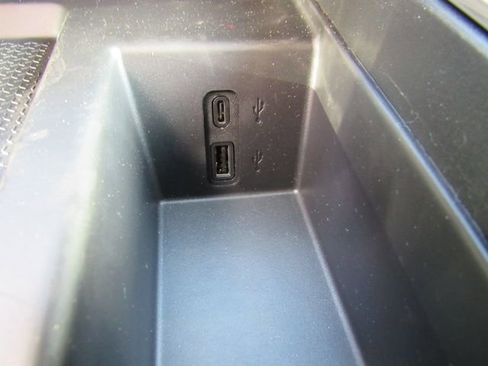 New 2026 GMC Acadia Elevation image 21