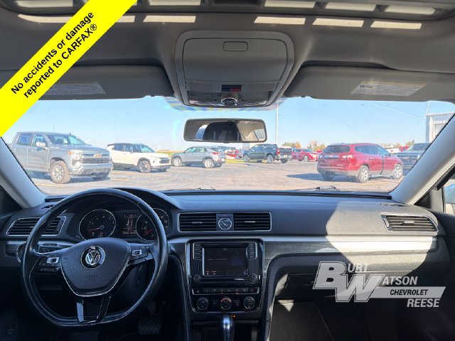 Used 2017 Volkswagen Passat 1.8T SE w/ SE Lighting Package FWD image 13