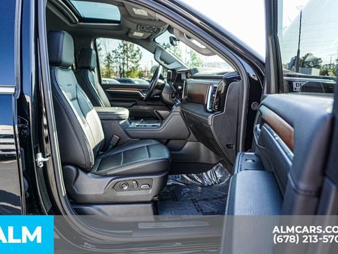 Used 2025 GMC Sierra 3500 Denali w/ Denali Reserve Package AWD/4WD image 22