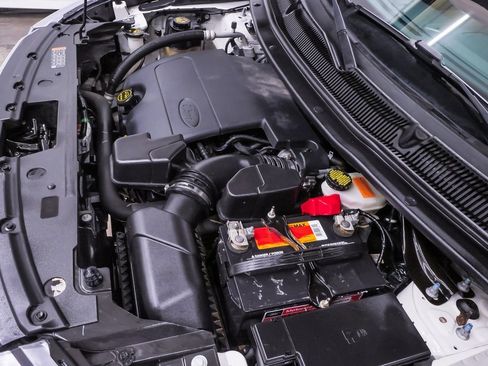 Used 2017 Ford Explorer Limited image 26