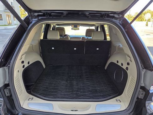 Used 2014 Jeep Grand Cherokee Limited image 14