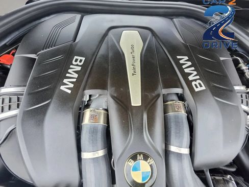 Used 2018 BMW ALPINA B7 xDrive AWD/4WD image 41