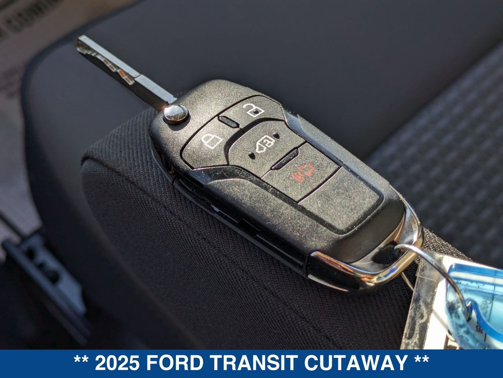 New 2025 Ford Transit 350 w/ Interior Upgrade Package RWD image 31