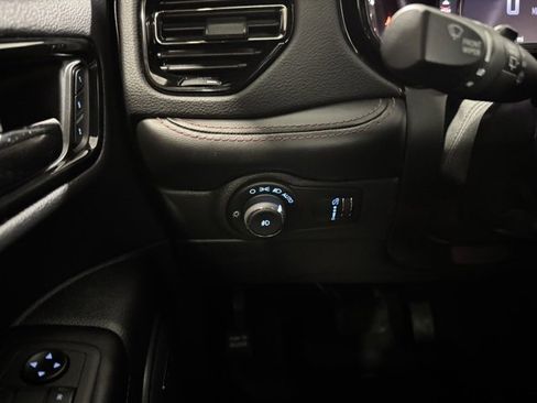 Used 2021 Dodge Durango R/T w/ Blacktop Package image 19