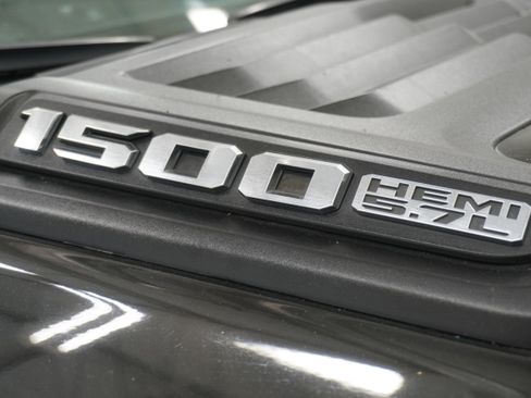 Used 2019 RAM 1500 Laramie w/ Sport Appearance Package image 40