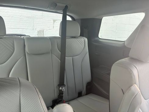 Used 2025 Hyundai Palisade SEL AWD/4WD image 23
