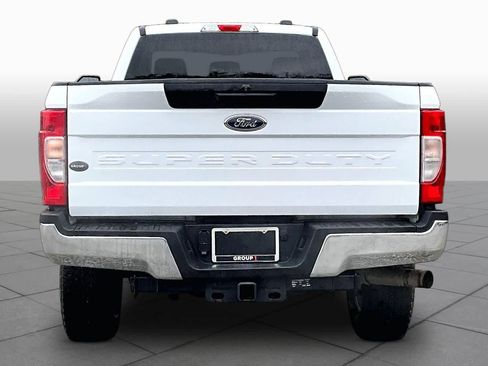 Certified 2022 Ford F250 XL w/ STX Appearance Package AWD/4WD image 5