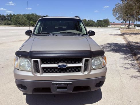 Used 2004 Ford Explorer Sport Trac 2WD image 60