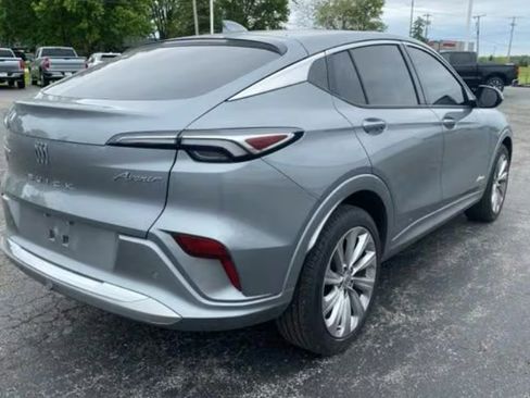 Used 2025 Buick Envista Avenir FWD image 6