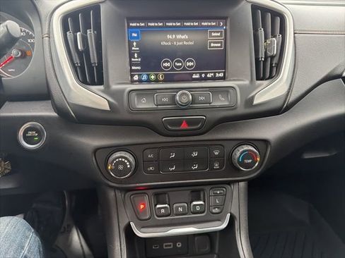 Used 2018 GMC Terrain SLE image 20