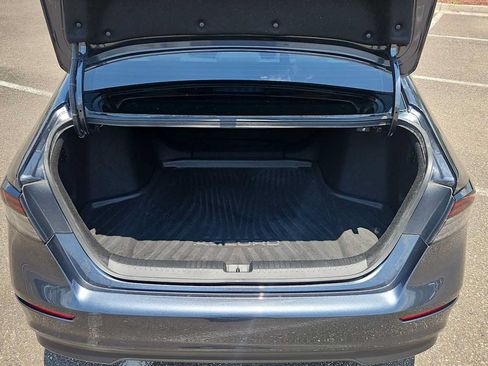 Certified 2025 Honda Accord LX image 19