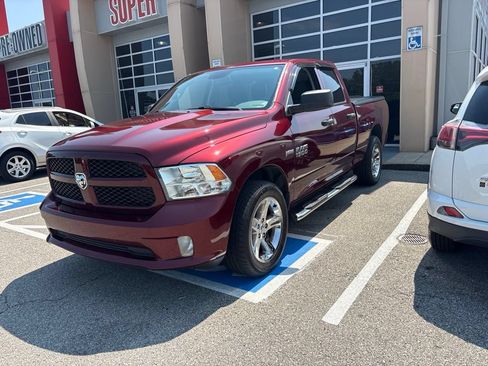 Used 2016 RAM 1500 Express AWD/4WD image 3