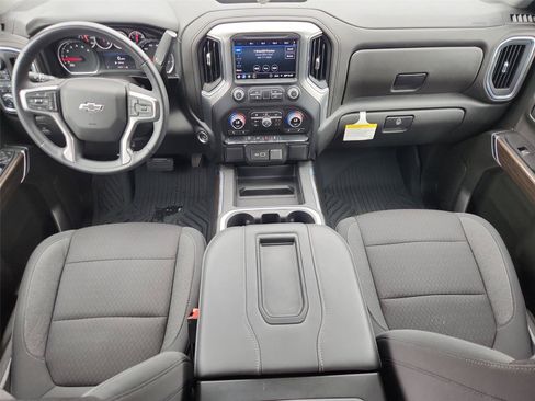 Used 2022 Chevrolet Silverado 1500 LT Trail Boss AWD/4WD image 19