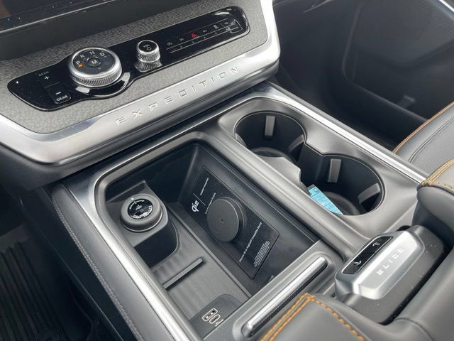 New 2027 Ford Expedition Tremor w/ Driver's Package AWD/4WD image 12