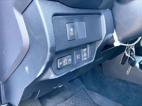 Used 2023 Toyota Tacoma TRD Sport image 35