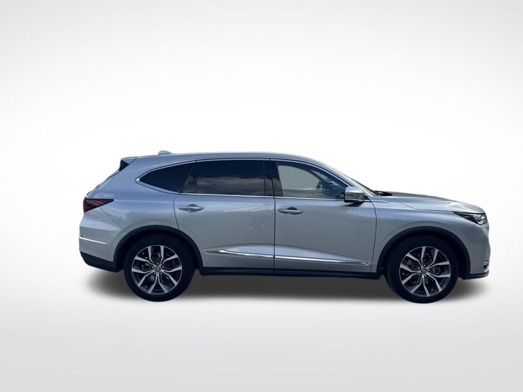 Used 2026 Acura MDX w/ Technology Package FWD image 4