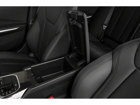 Used 2020 BMW 330i xDrive Sedan w/ Convenience Package AWD/4WD image 9