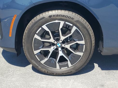 Used 2026 BMW X3 xDrive30i w/ Convenience Package AWD/4WD image 5