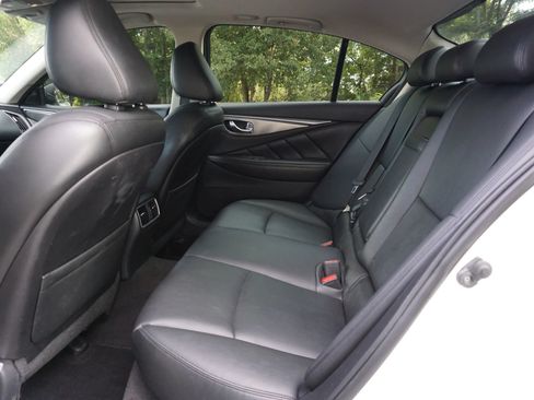 Used 2016 INFINITI Q50 3.0t Premium w/ Driver Assistance Package AWD/4WD image 24