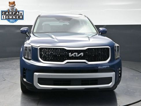 Used 2024 Kia Telluride EX AWD/4WD image 2