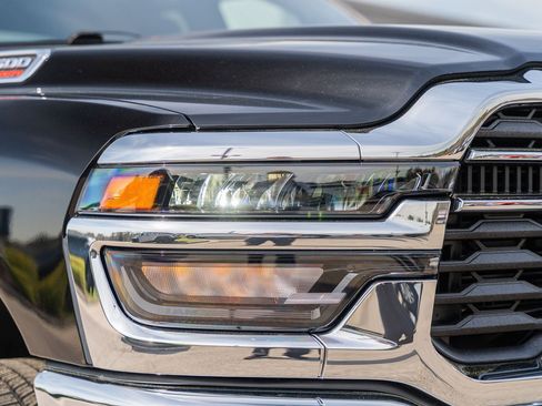 Used 2025 RAM 2500 Big Horn image 11