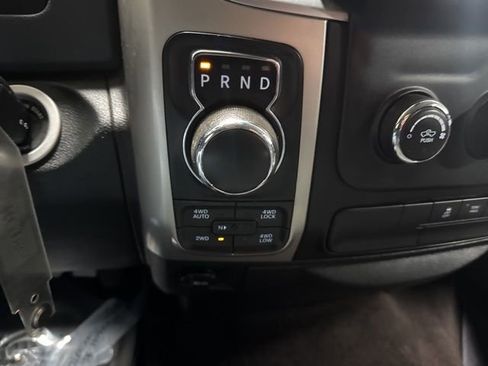 Used 2015 RAM 1500 Big Horn image 16