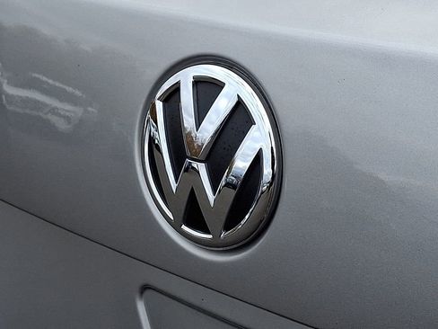 Used 2012 Volkswagen Passat 2.5 SE image 32