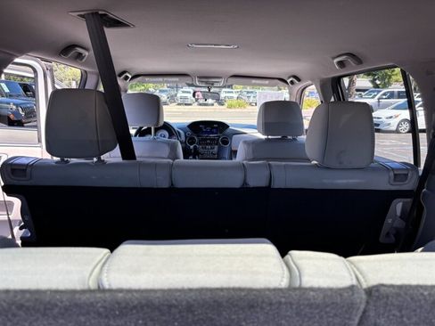 Used 2015 Honda Pilot EX image 14
