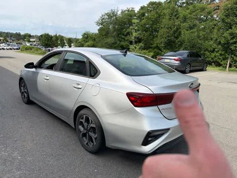 Used 2019 Kia Forte LXS FWD image 7