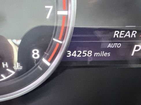 Certified 2022 Nissan Rogue SV image 9