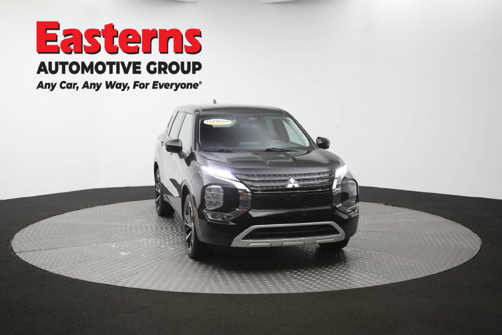 Used 2024 Mitsubishi Outlander SE FWD image 53