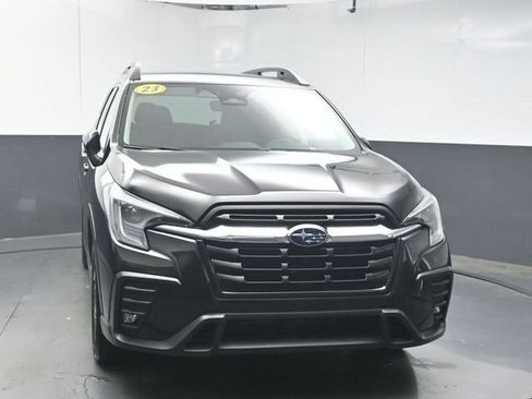 Used 2023 Subaru Ascent Limited AWD/4WD image 3