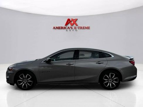 Used 2024 Chevrolet Malibu RS w/ LPO, Floor Liner Package FWD image 2
