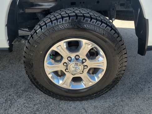 Used 2024 RAM 2500 Big Horn image 13