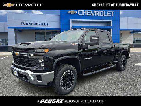 New 2026 Chevrolet Silverado 2500 LT w/ All Star Edition AWD/4WD image 1