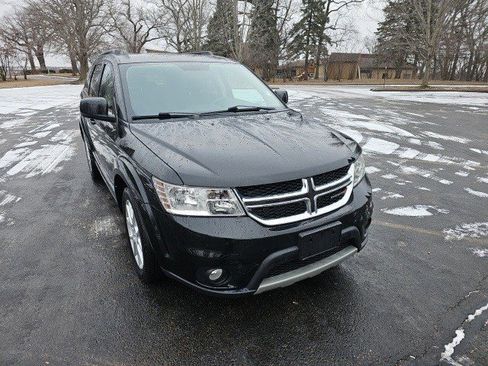 Used 2015 Dodge Journey SXT w/ Flexible Seating Group image 8