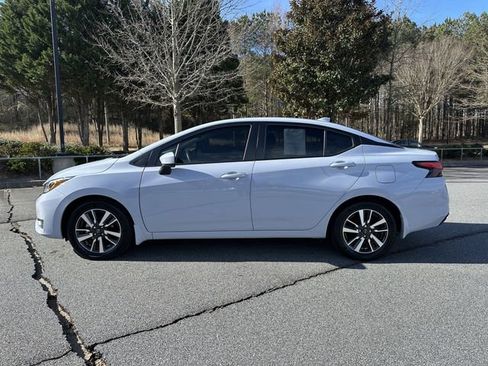 Certified 2025 Nissan Versa SV w/ Trunk Package image 5