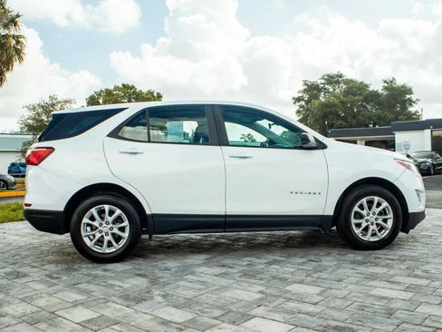 Used 2020 Chevrolet Equinox LS FWD image 8