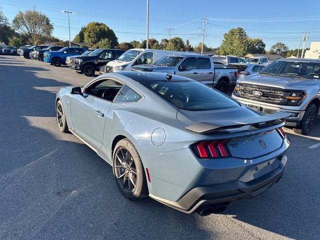 Used 2025 Ford Mustang Dark Horse RWD image 16