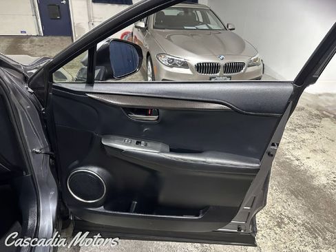 Used 2018 Lexus NX 300h AWD image 22