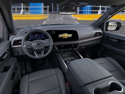 New 2026 Chevrolet Suburban Z71 w/ Comfort Package image 15