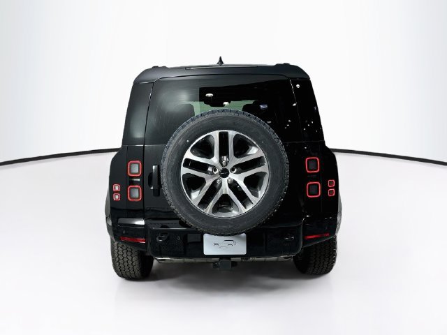 New 2026 Land Rover Defender 110 X-Dynamic SE AWD/4WD image 6